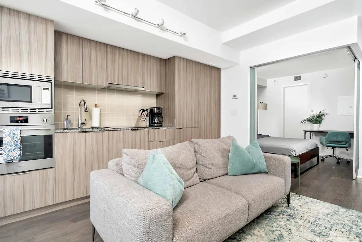 Delightful Condo Beside U Of T - Sleeps 3 Toronto 0*,  Kanada