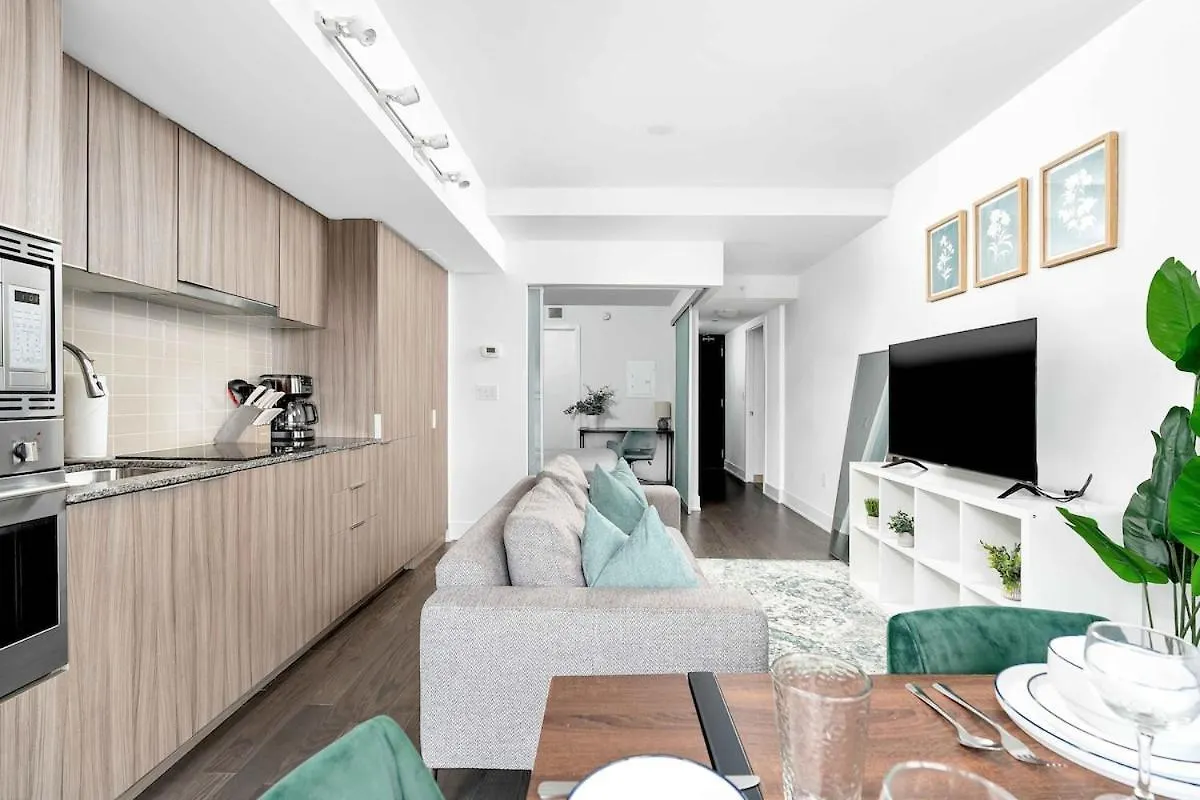 Delightful Condo Beside U Of T - Sleeps 3 Τορόντο