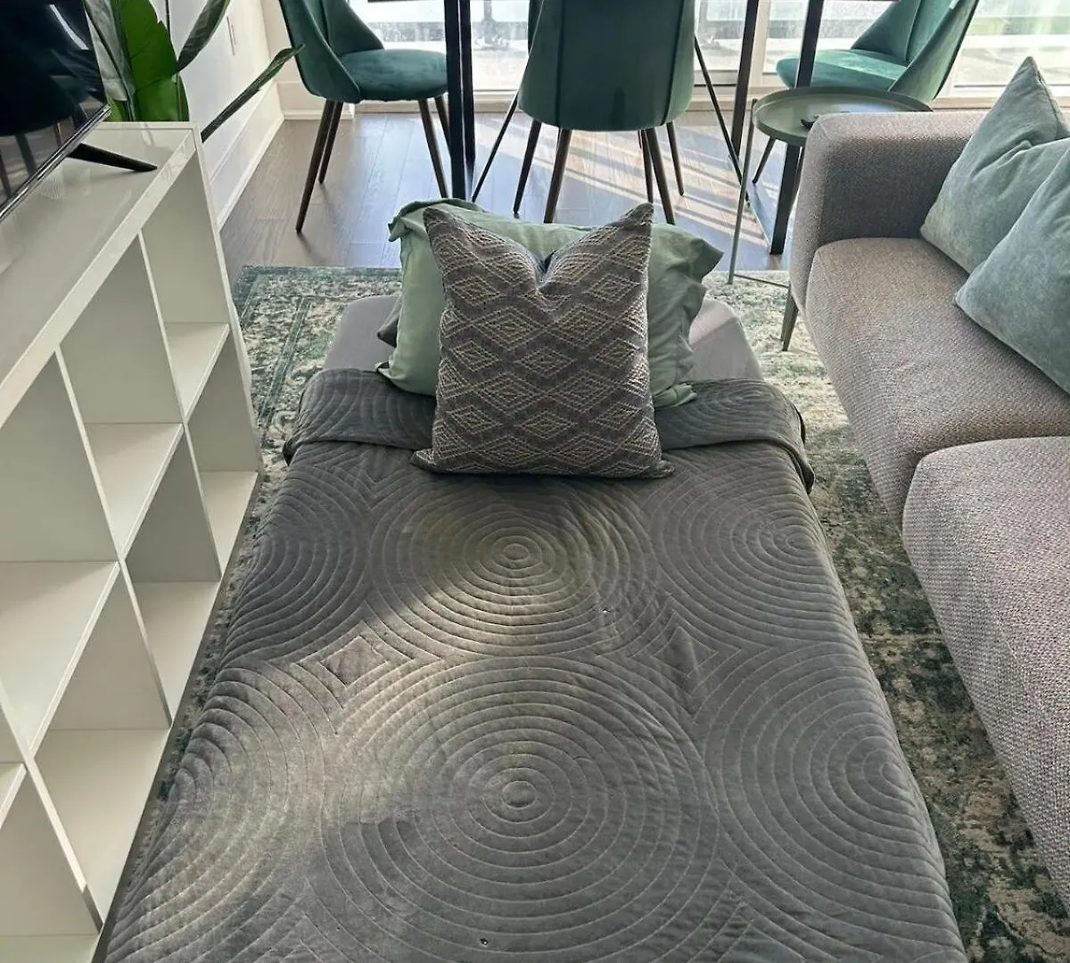 Delightful Condo Beside U Of T - Sleeps 3 Toronto 0*,